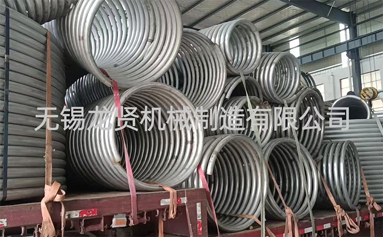 304不銹鋼盤(pán)管質(zhì)量好還是碳鋼的好？
